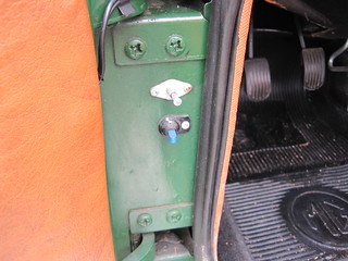 Details of a very low mileage 1977 MGB (2010)
