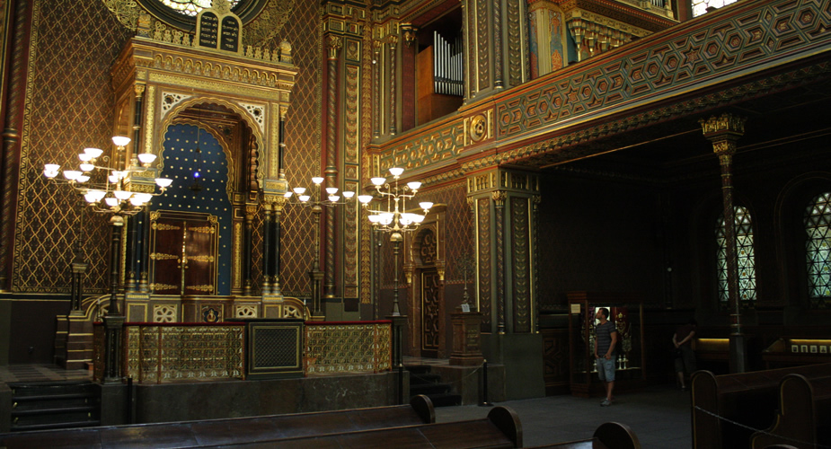 De Joodse wijk van Praag: Spaanse Synagoge | Mooistestedentrips.nl