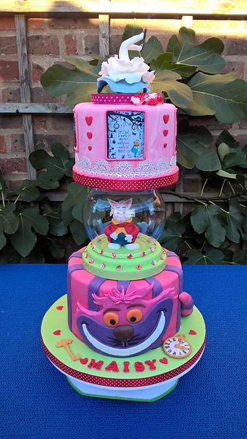 Cake by Nanna Lyn Cakes