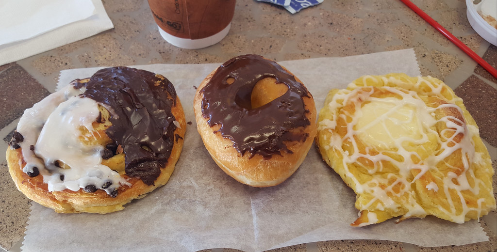 Hilligoss Bakery donuts