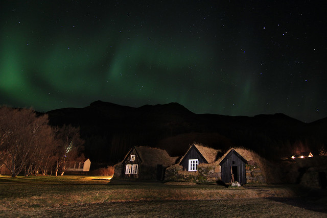 Northern lights at Skógar, Iceland