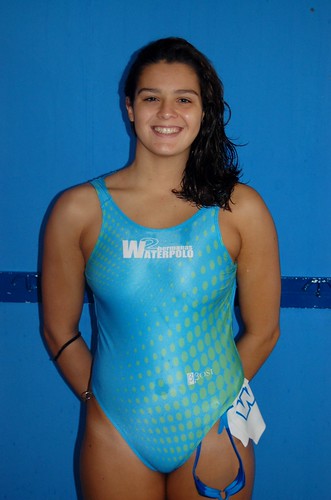 Susana Díaz, jugadora del Waterpolo Dos Hermanas