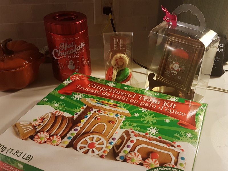 Christmas Nadege Gingerbread Train