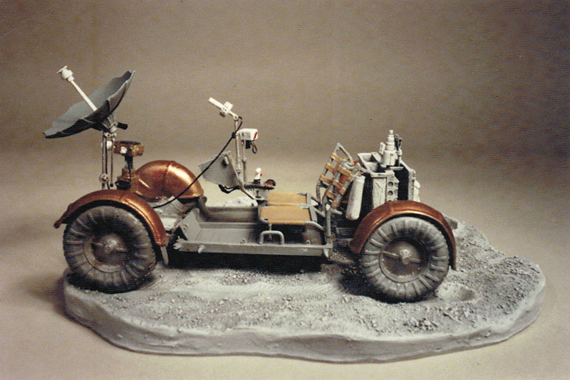 1/35 Lunar Rover with Astronaut Snap Kit 