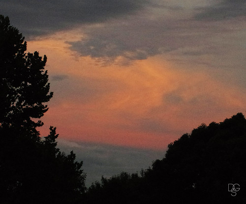 missouri branson silverdollarcity echoholler ampitheater valley shadows clouds sunset sky cloudscape skyscape