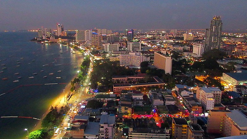 Hilton Pattaya spectacular Sky Bar