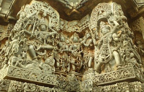hoysaleshwaratemple hoysaleshwara temple halebeedu halebidu carving stone art