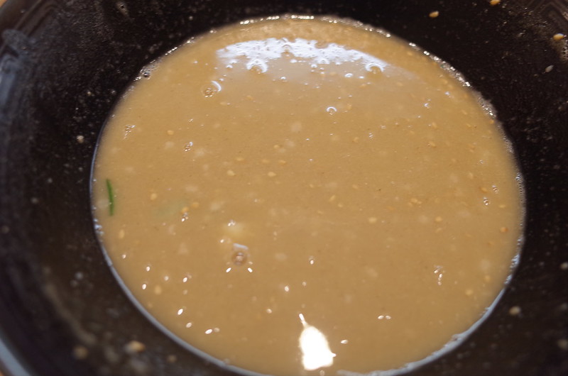 池袋壽鶏魚そばのスープ