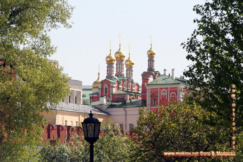 Александровский сад Москва