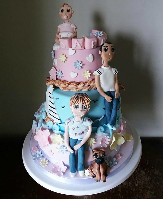 Cake by PollieAnn Bakes