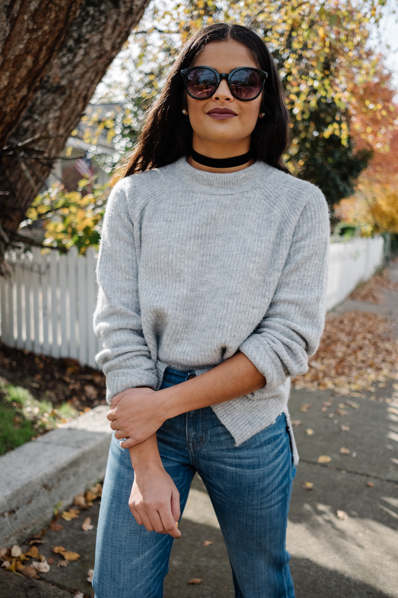 Priya the Blog, Nashville fashion blog, Fall fashion, Fall outfit with flared jeans, Madewell Flea Market Flares, velvet choker, gray sweater and flared jeans