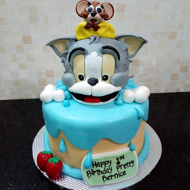Cake by Rossy cakes Asaba