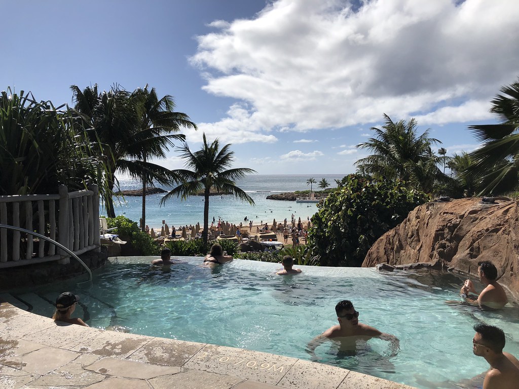 Adults Only Infinity Whirlpool at the Aulani