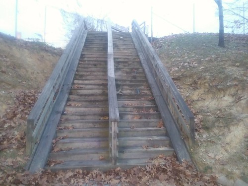 stairway connecting to the Metropolitan Branch Trail from L Street NW