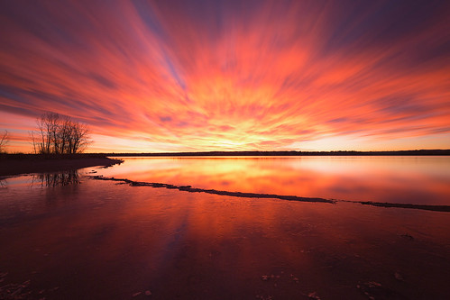 sunrise dawn daybreak sky clouds lake morning beach landscape le longexposure chatfieldstatepark lakechatfield colorado