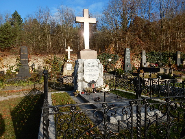 Grab von Mary Vetsera