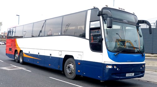 KX09 NCF ‘Stagecoach East Midlands’ No. 54052. Volvo B12B / Plaxton Panther 15m on ‘Dennis Basford’s railsroadsrunways.blogspot.co.uk’