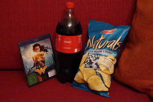 Chips (Naturals, Meersalz und Pfeffer) und Coca Cola zum Film “Wonder Woman”
