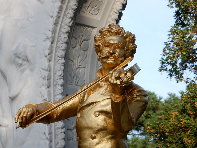 Johann Strauss Denkmal