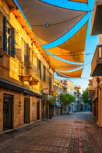 ledrastreet nicosia cyprus lefkosia onasagoroustreet bluesky buildings architecture street morning sunrise