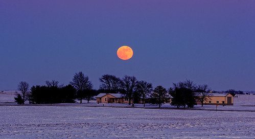 super moon supermoon wolfmoon lunar moonrise dusk winter snow landscape