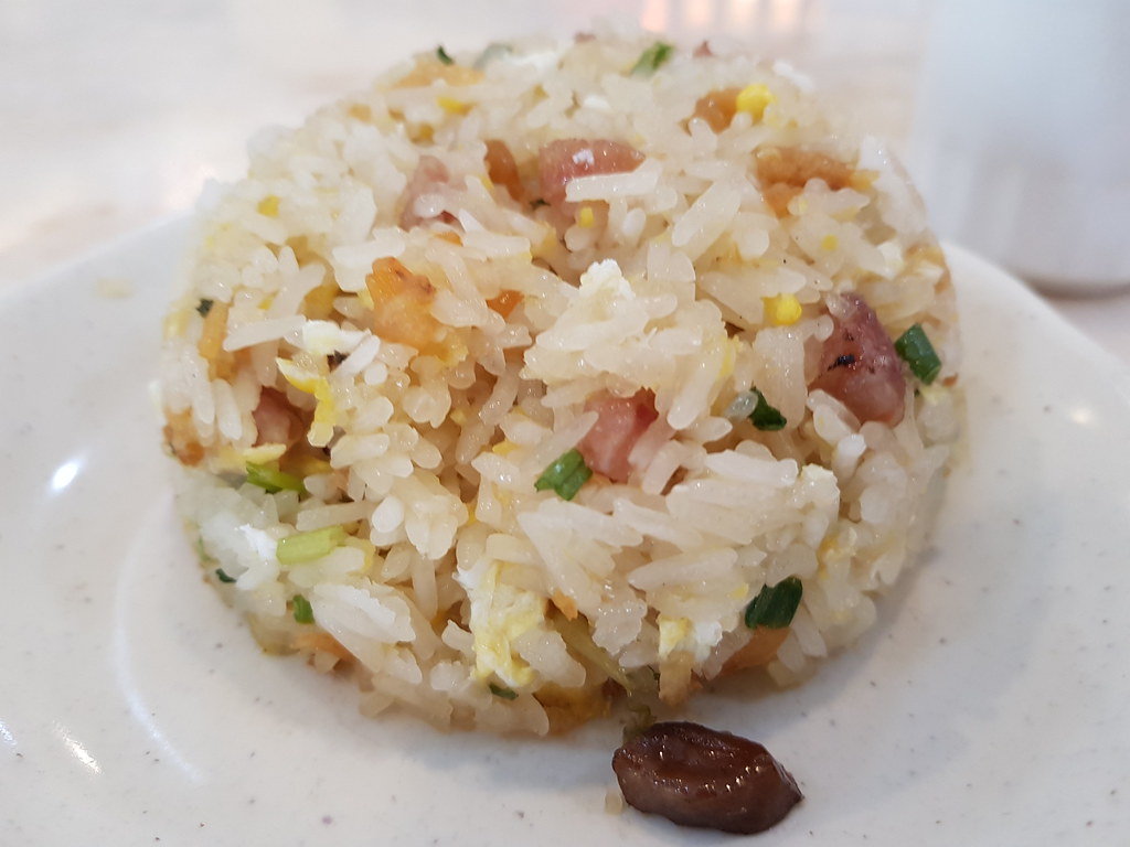 生炒糯米饭 Fried Sticky Rice $6.50 @ Jin Xuan Hong Kong Restaurant(锦选香港特选点心) in Kota Kemuning Shah Alam