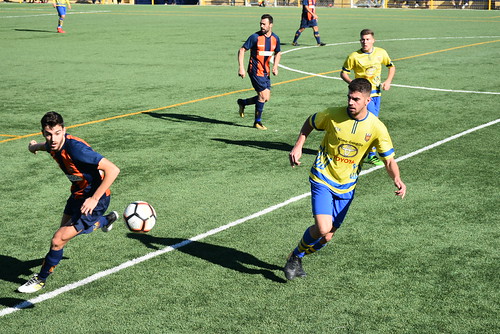 Fútbol 1º andaluza PD Rociera y Amigos del Cerro