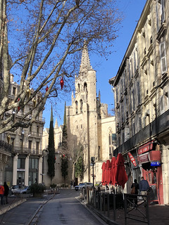 Avignon: Basilique Saint-Pierre