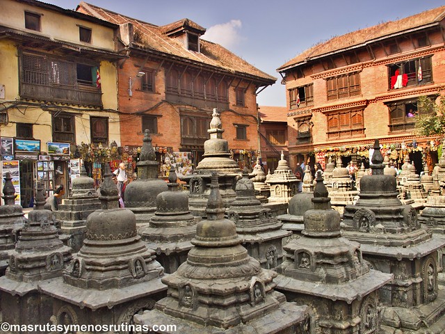 Por el cielo y el infierno de NEPAL. Trek Langtang - Blogs de Nepal - Patán, Bodhunath y Swayambhunath: alrededores de Katmandú. Despedida de Nepal. (11)