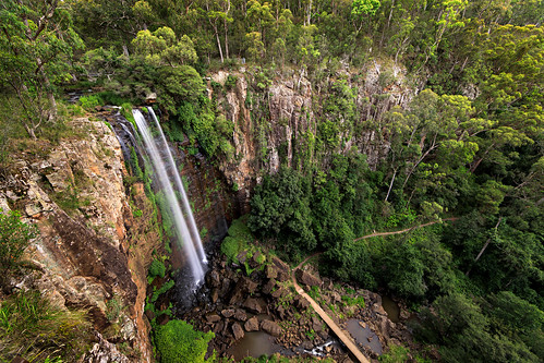 australia bush cliff darlingdowns killarney mainrangenationalpark nature qld queenmaryfalls queensland rocks springcreek trees waterfall