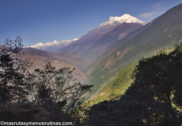 Trekking Langtang. Traslado de Kathmandu a Syabru Besi - Por el cielo y el infierno de NEPAL. Trek Langtang (2)