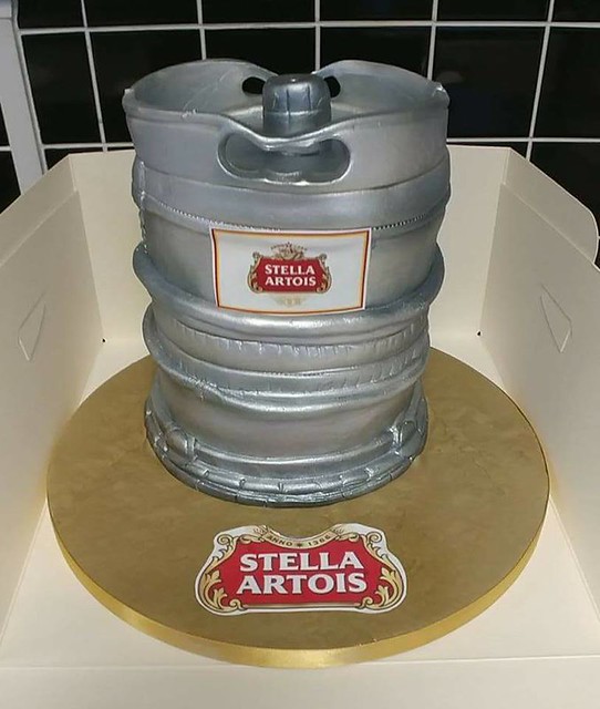 All Edible Beer Keg by Nikkie French