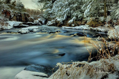 marathoncounty winter snow wisconsin centralwisconsin eauclaireriver winterscenery geotagged water longexposure midwest usa northamerica america canon hdr canon6d 1740l dellsoftheeauclaire countypark hogartywisconsin landscape landscapephotography picturesque