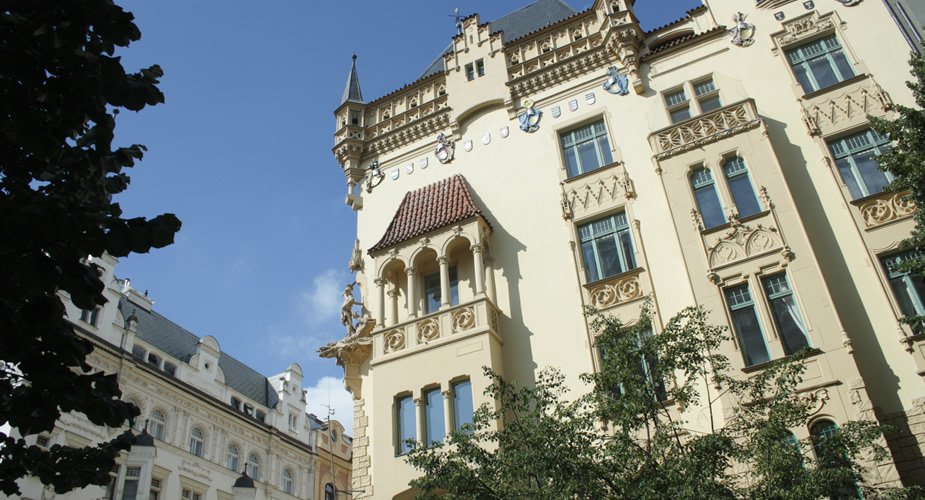 De Joodse wijk van Praag: architectuur, art nouveau | Mooistestedentrips.nl