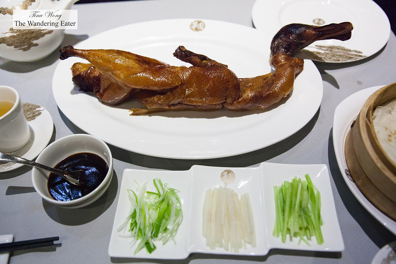 Half Peking duck with condiments