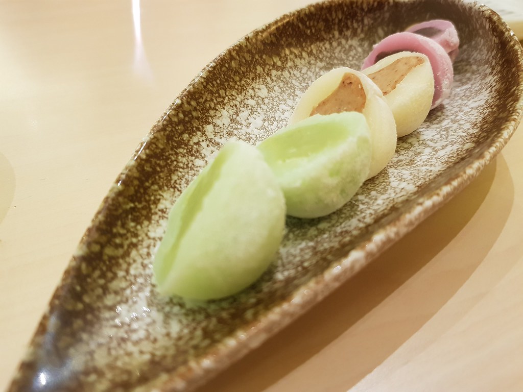 Assorted Mochi 3pcs $6 @ Sushi Maru at Mitsui Outlet Park KLIA Sepang
