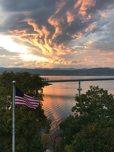 united states us new york state autumn october sunset cloudy impressive flag champlain lake bridge colorful