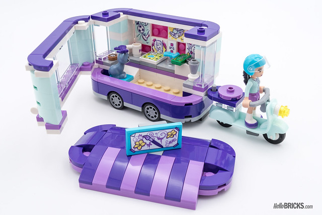 REVIEW LEGO Friends 2018 - LEGO 41332 Emma's Art Stand 2