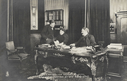 Gabrielle Réjane, Victorien Sardou, Paul Porel, Signing the contract for Madame Sans Gene (1993)