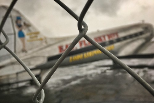 fence wire airplane airport california lodi