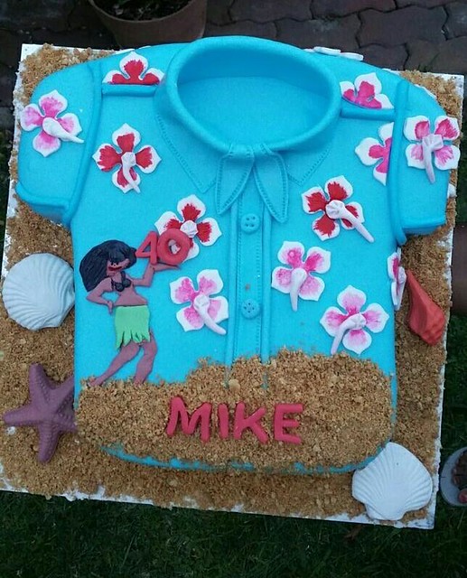 Hawaiian Themed Cake by Brie's Cakes