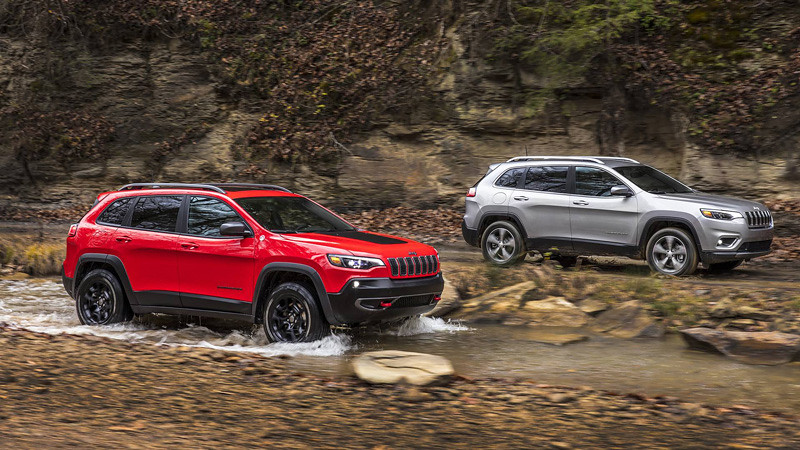 2019 Jeep® Cherokee Trailhawk and Jeep Cherokee Limited