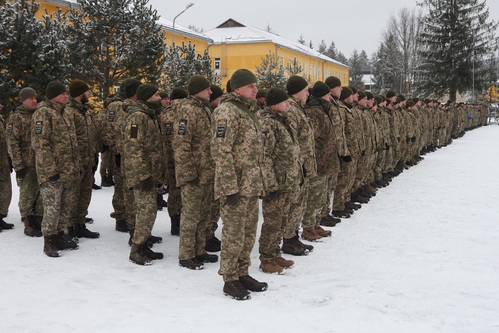 Канадские солдаты в Латвии и Украине (фото) DUN7l-lW4AAJHYv