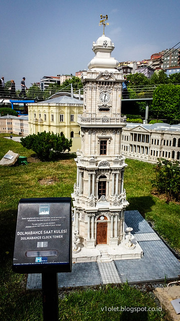 Miniaturk16 Dolmabahce Clock Tower-154813rw