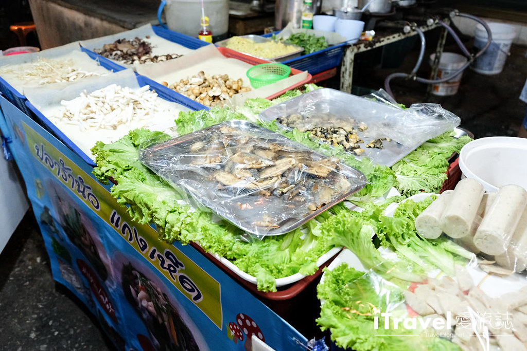 曼谷夜市推荐 查龙四夜市Chok Chai 4 Night Market (24)