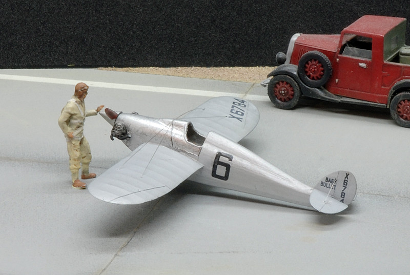 gros moteur et petites ailes... Une petite série de racers... Et un Gee Bee et un Nieuport 42S - Page 7 39745701635_a04d5719ab_b