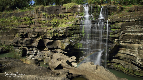 gorge waterfall pantihanfalls balayunganfalls maragondon cavite calabarzon philippines rock landscape water waterscape longexposure