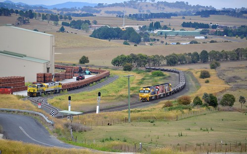 nikon nikond610 d610 diesel diesels locomotive locomotives train trains freighttrain australiantrains railroad railways railway nswrailways