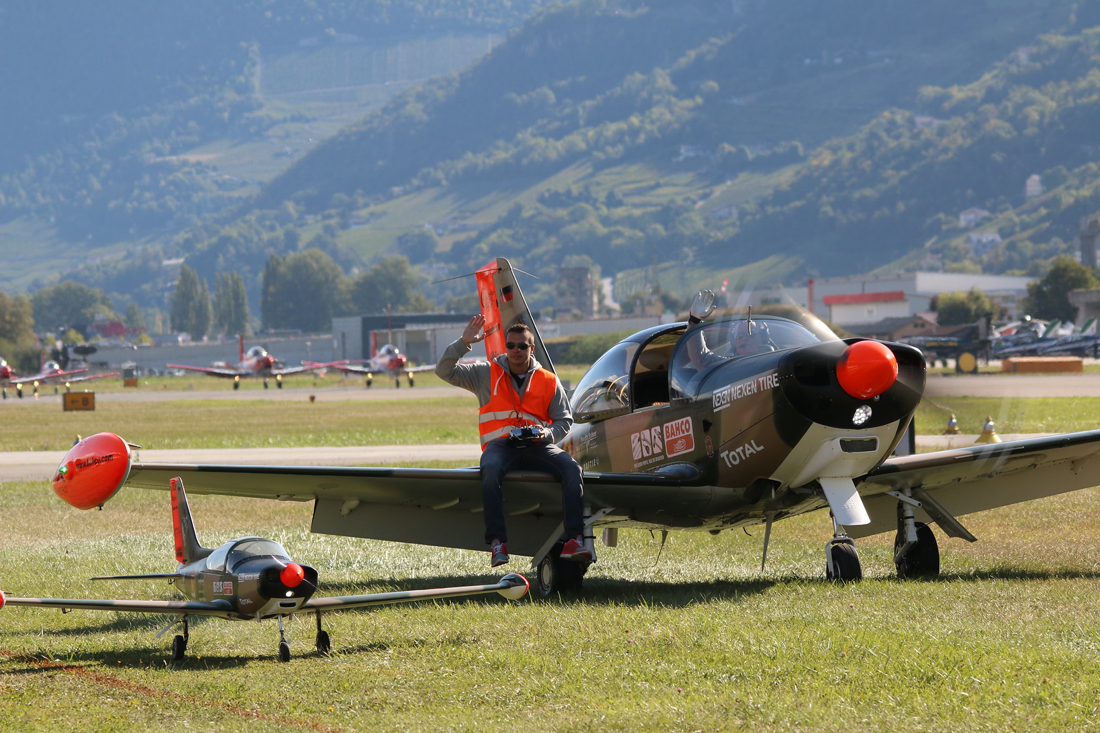 Breitling Sion Airshow 2017 25802979098_bf92941864_h