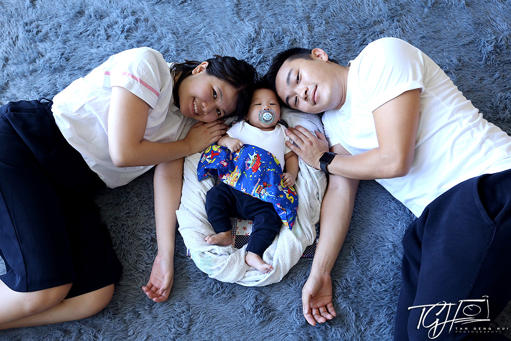 Tan Genghui baby Kayden with parents